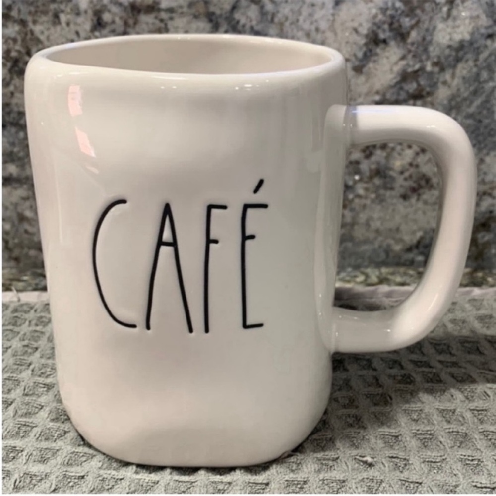 NWT Rae Dunn “CAFÉ” 16 oz Ceramic Coffee Mug